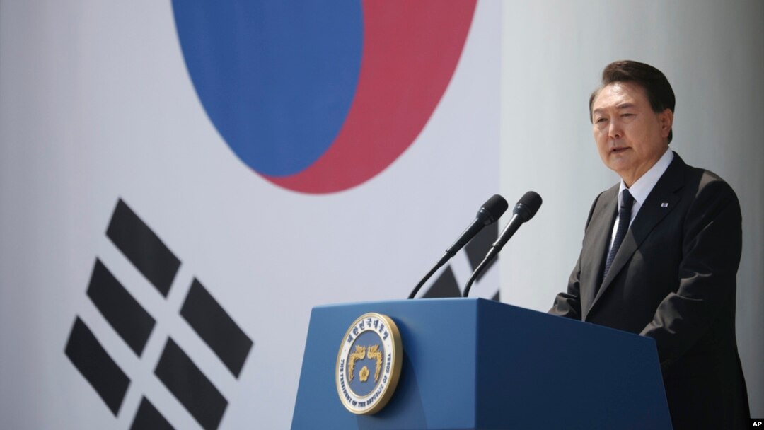 윤석열 한국 대통령이 6일 국립서울현충원에서 열린 제68회 현충일 추념식에서 추념사를 하고 있다.