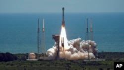 จรวด Atlas V บรรจุกระสวยอวกาศ Starliner ของโบอิ้ง ทะยานออกจากศูนย์อวกาศที่เคปคานาวาราล รัฐฟลอริดา เมื่อช่วงเช้าวันพุธที่ 5 มิ.ย. 2024 ตามเวลาในสหรัฐฯ