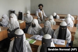 Kobuldagi islomiy maktablar, 11-avgust, 2022