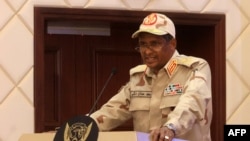 Kiongozi wa RSF Mohamed Daglo. (Photo by ASHRAF SHAZLY / AFP)