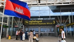 ព័ត៌មានពេលរាត្រី ២១ ឧសភា៖ លោក សម រង្ស៊ី​ ថា​កម្ពុជាចាយ​ច្រើន​ជាងហ្វីលីពីន​លើការសាងសង់​ព្រលានយន្តហោះ
