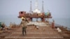 จีนส่งคนงาน 300 คนสร้างท่าเรือน้ำลึกรัฐยะไข่ท่ามกลางไฟสงคราม 
