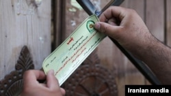مهر و موم کسب و کارها به دلیل رعایت نکردن حجاب اجباری