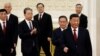2022年10月23日，在中共二十屆一中全會後，中共領導人習近平帶領中共新一屆政治局常委與中外媒體見面。