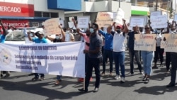 Cabo Verde: Professores suspendem protesto mas vão a tribunal - 2:16