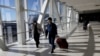 EEUU levanta las recomendaciones de "no viajar" por COVID-19 a unos 90 países