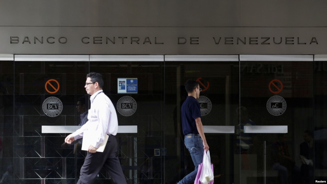 En su más reciente acción, la Oficina de Control de Activos Extranjeros (OFAC) también sanciona a 15 aeronaves. 