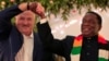 UMongameli Alesandr Lukashenko loMongameli Emmerson Mnangagwa ngesikhathi bexoxisana nyakenye besedolobheni leHarare.
