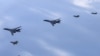 미군 전략폭격기 B-1B, 한∙일 전투기와 연합 훈련…미 정찰 자산 한반도 상공서 포착 