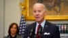 ARCHIVO - El presidente Joe Biden habla sobre seguridad fronteriza en la Sala Roosevelt de la Casa Blanca, el 5 de enero de 2023, en Washington. La vicepresidenta Kamala Harris está a la izquierda.