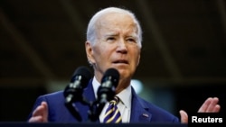 El presidente Joe Biden defiende su agenda económica durante un acto en el Prince George's Community College en Largo, EEUU, el 14 de septiembre de 2023.