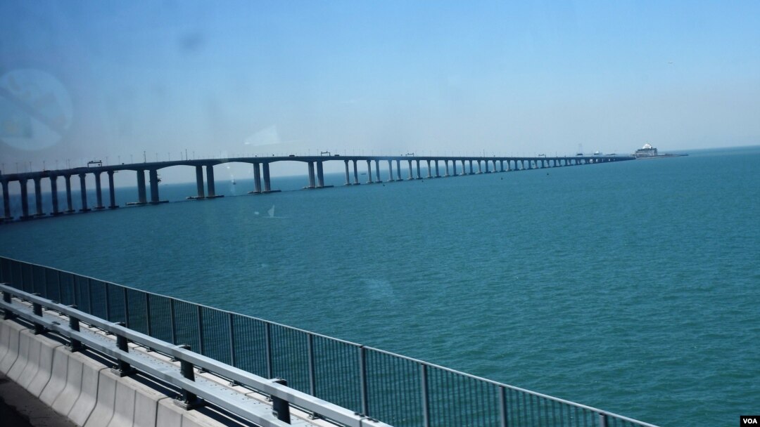 港珠澳大橋是世界跨海距離最長的橋隧組合公路。(資料照片) 