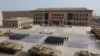 中國軍人2017年8月1日在吉布提(Djibouti)舉行新基地啟用儀式（中國軍方圖片）