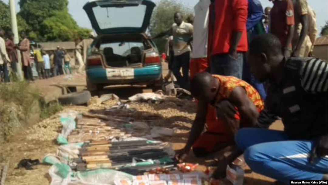 Dinbin bindigogin da aka kama wani dan Zamfara da su