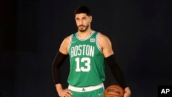 NBA波士頓凱爾特人隊中鋒坎特。 (2021年9月27日)