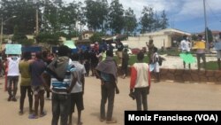 Estudantes manifestam-se no Uíge, Angola 