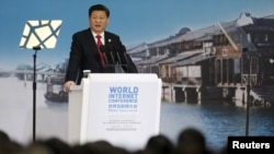 習近平在烏鎮舉行的第二屆世界互聯網大會發表主旨演講。