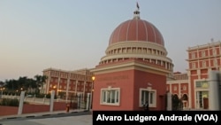 Parlamento aprova novo código com votos a favor do MPLA