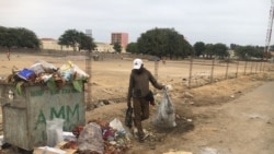 Pobreza no Namibe - 1:55
