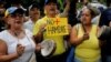 Dormir con hambre: ancianos venezolanos racionan alimentos para subsistir