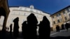 Руководители Банка Ватикана подали в отставку