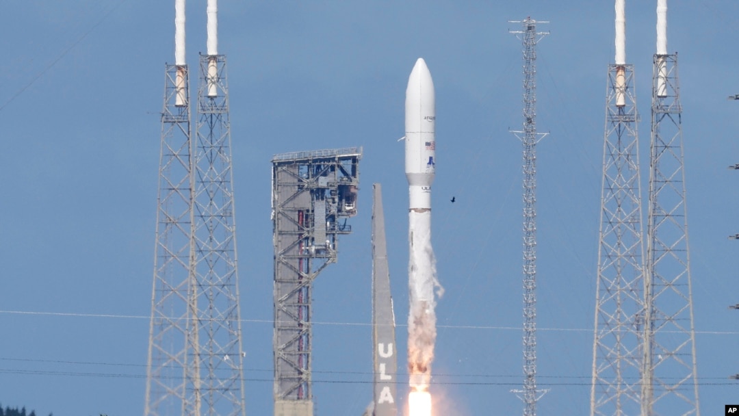 An Atlas 5 rocket with Amazon's Project Kuiper Protoflight spacecraft lifts off from Space Launch Complex-41 at Cape Canaveral Space Force Station in Cape Canaveral, Florida, on Oct. 6, 2023.
