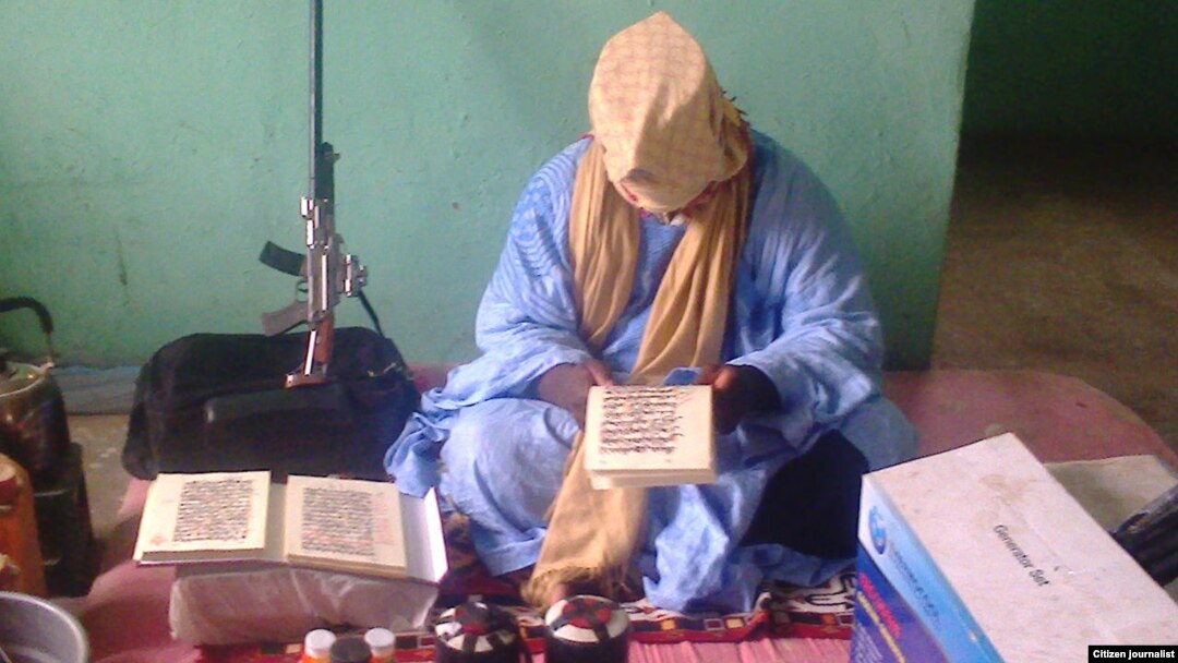 Mutumin dake ikirarin cewa shi ne Muhammadu Marwana, wanda a yanzu yake ikirarin cewa shi ne shugaban kungiyar nan da aka fi sani da sunan Boko Haram