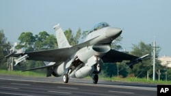 美國對台出售的F-16戰鬥機