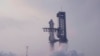 Los ingenieros de Space X mostraron la audacia de atrapar en el aire un cohete que retornaba a la plataforma de lanzamiento
