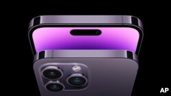 El iPhone 14 Pro y el iPhone 14 Pro Max representan el salto más grande jamás visto para iPhone, con Dynamic Island, la primera cámara de 48MP en iPhone, la pantalla siempre encendida y capacidades de seguridad innovadoras. (Foto: Business Wire)