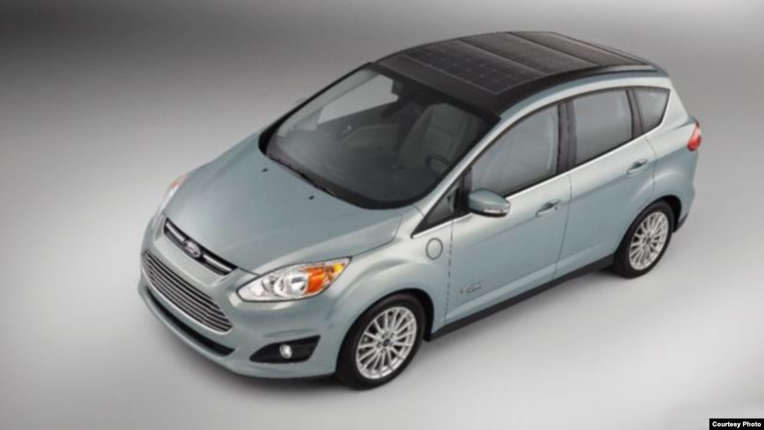 Imagen del automóvil C-MAX divulgada por la Ford.