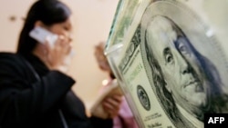 Moody's: Việt Nam cần loại bỏ thâm hụt của cán cân thanh toán