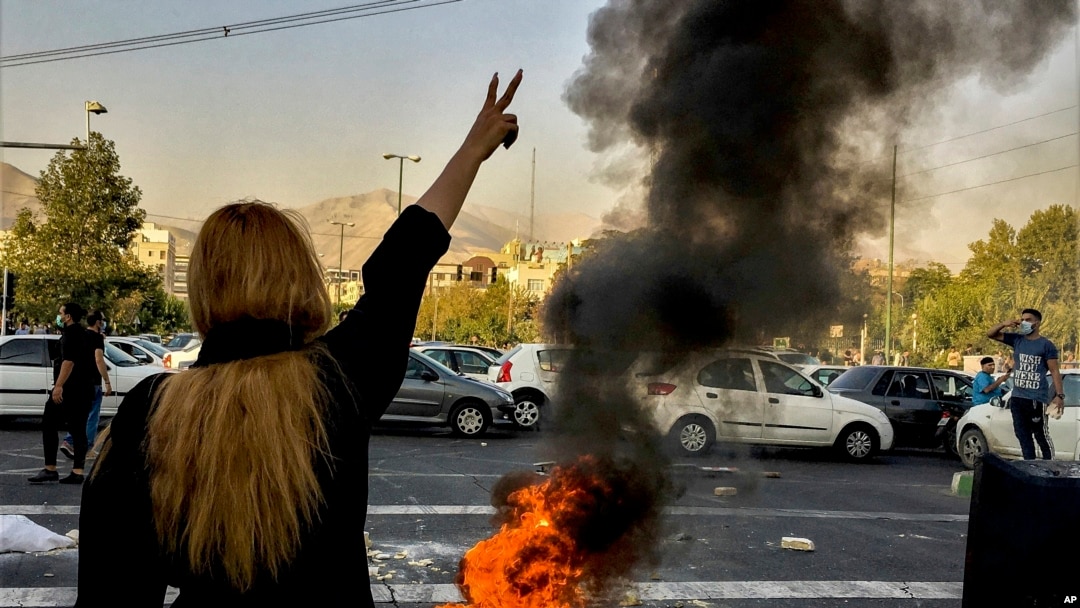ARHIVA - Protesti u Teheranu, 1. oktobar 2022.
