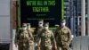 美國陸軍加緊建造臨時防疫醫療設施