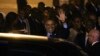 U.S. President Barack Obama waves as he arrives at the Dakar airport, Jun. 26, 2013.