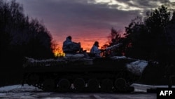 Украинская армия проводит учения в Черниговской области. 12 февраля 2022г.