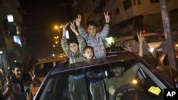 Después de ocho días de conflicto palestinos salen a celebrar.