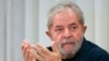 Lula da Silva levado pela polícia para interrogatório