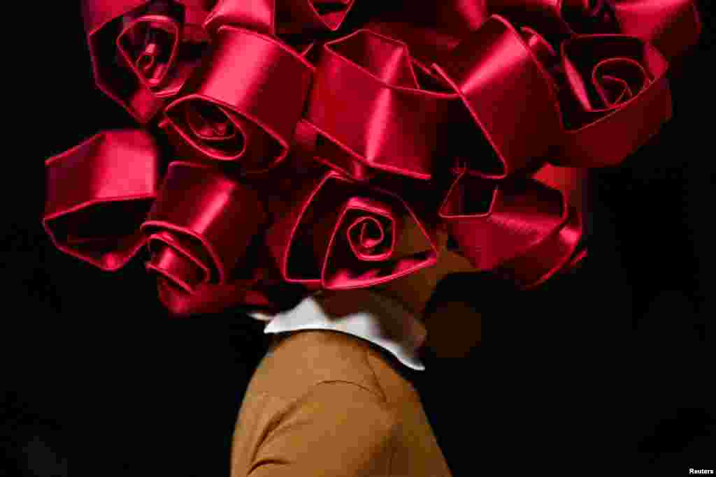 A model presents a creation from the Marc Jacobs Fall/Winter 2020 collection during New York Fashion Week, Feb. 12, 2020.