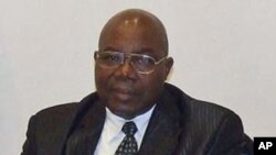 Afonso Massanga, que em Fevereiro de 2012 abandonou Nzita Tiago e assumiu a presidência do movimento