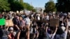 Manifestantes se reúnen para protestar por la muerte de George Floyd, el lunes 1 de junio, cerca de la Casa Blanca en Washington.