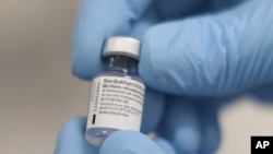 資料照：美國製藥商輝瑞(Pfizer)和德國生物技術公司(BioNTech)生產的新冠肺炎疫苗