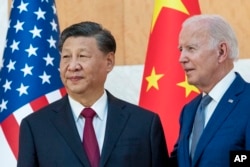 美國總統拜登與中國領導人習近平在印尼巴厘島的20國集團峰會上見面。（2022年11月14日）